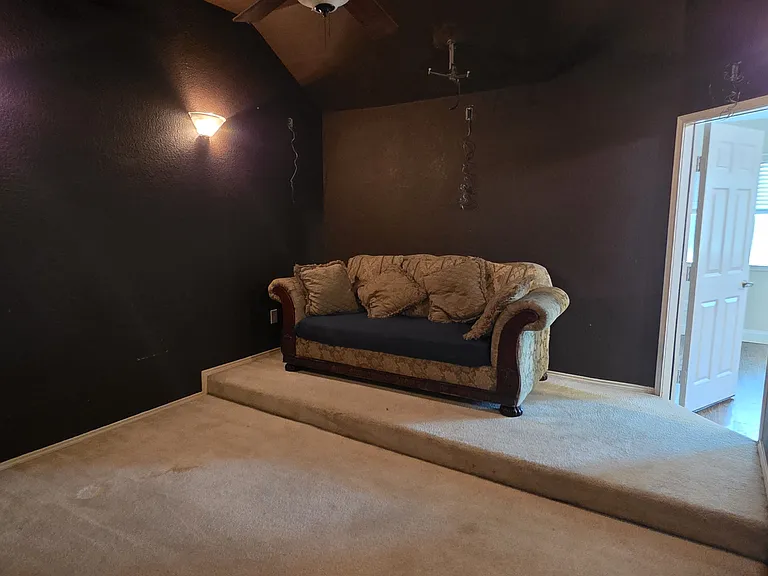 9705 Dragonfly Dr — Photo 34