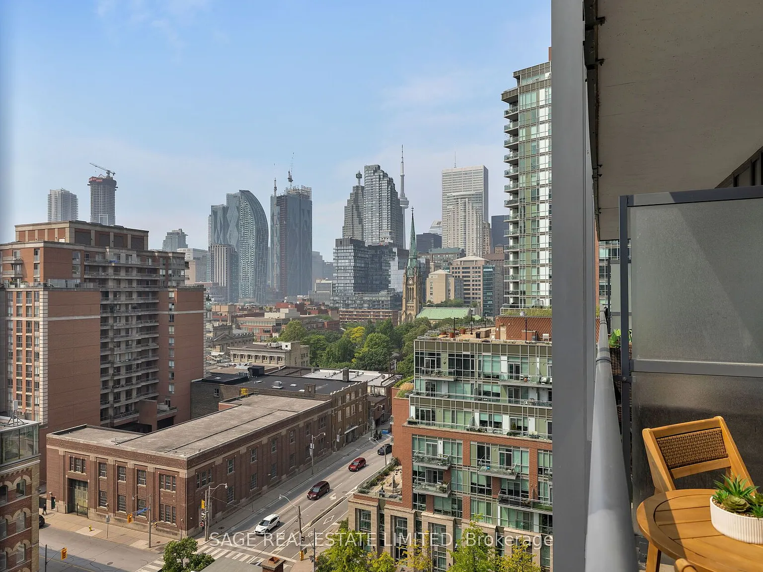 2 bed, $2,500 — Photo 1