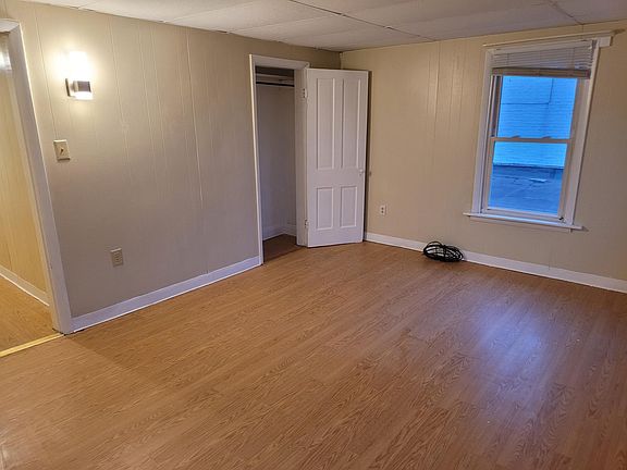 4th image of 309 S Burhans Blvd #2