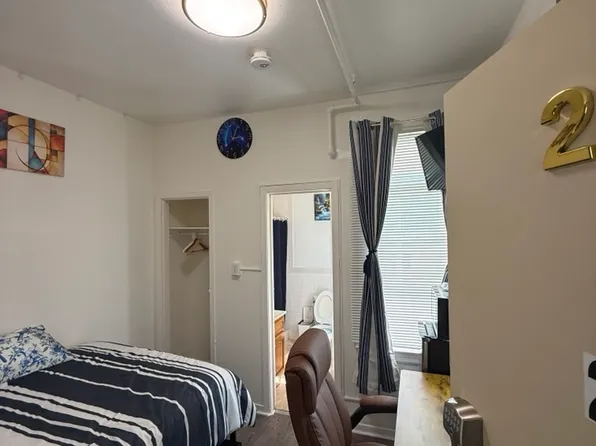 Pyramid West, 640 Clay St #238, San Francisco, CA 94111