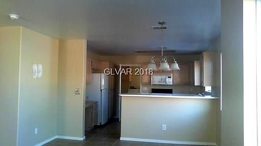 4th image of 8032 Cherish Ave #0