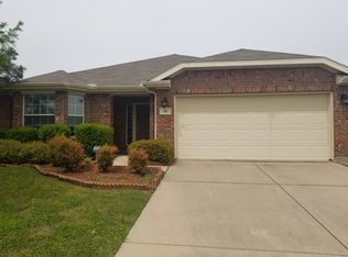 411 Stonecreek Dr, Princeton, TX 75407