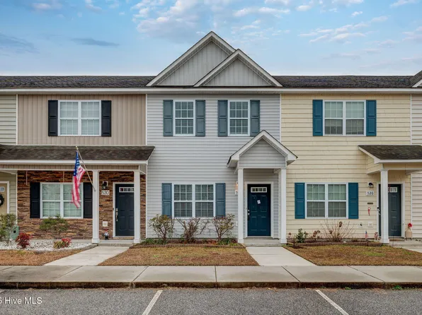 528 Oyster Rock Lane, Sneads Ferry, NC 28460