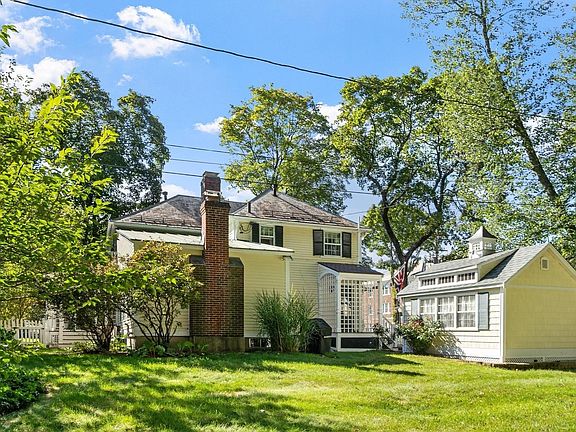 4th image of 23 Arundel St