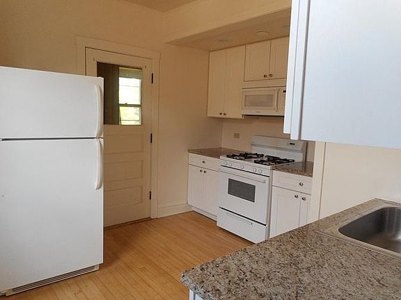 5th image of 4617 N Kenton Ave