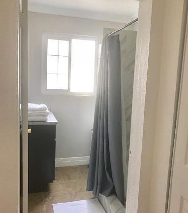 2nd image of 2161 Princeton St #2