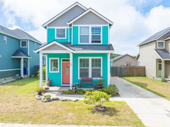 781 Kentucky Ave, Coos Bay, OR 97420