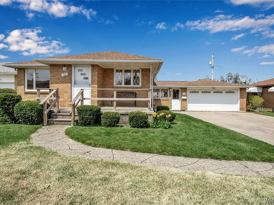 1st image of 32 Abeles Ave