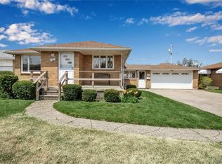 32 Abeles Ave, Buffalo, NY 14225