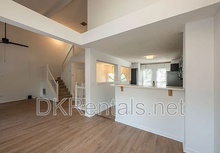 2200 Goodwood Blvd SE — Photo 9