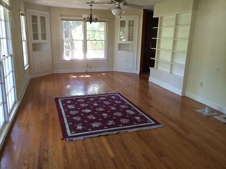 2271 Lee Dr — Photo 13