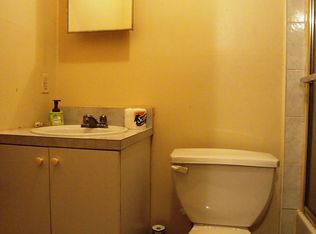 11 Noah Ct, Staten Island, NY 10303