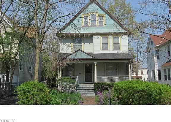2nd image of 1342 W 111th St