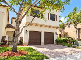 8920 SW 228th Ln, Cutler Bay, FL 33190