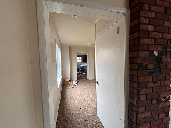 5th image of 4508 5th Ave