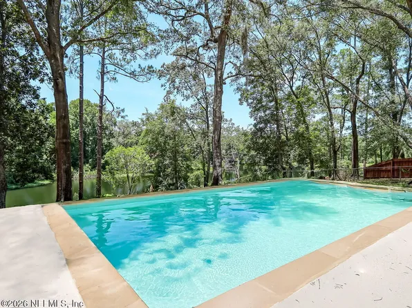 1277 Lake Asbury Dr, Green Cove Springs, FL 32043