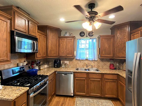 5th image of 252 W Caldwood Dr