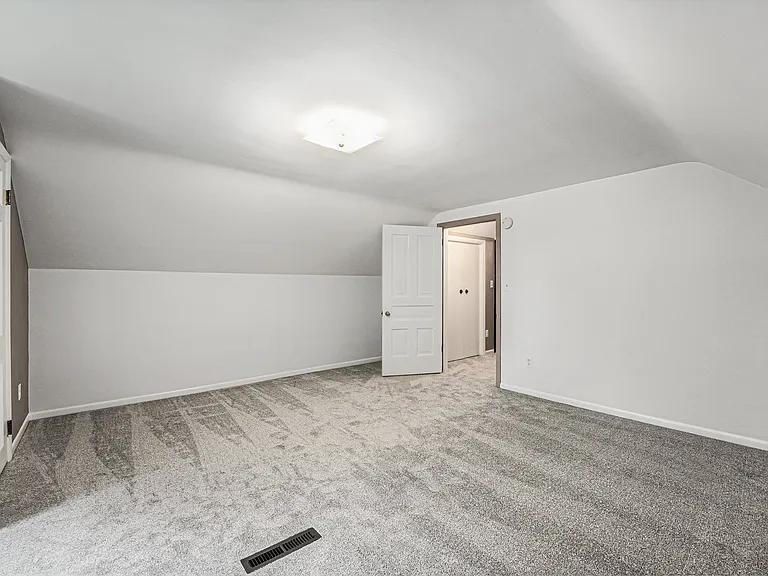 6875 Kalamazoo Ave SE — Photo 19