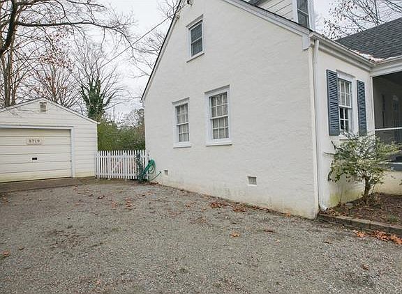 4th image of 5719 Bondsor Ln
