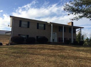 337 N Lakeshore Dr, Tunnel Hill, GA 30755