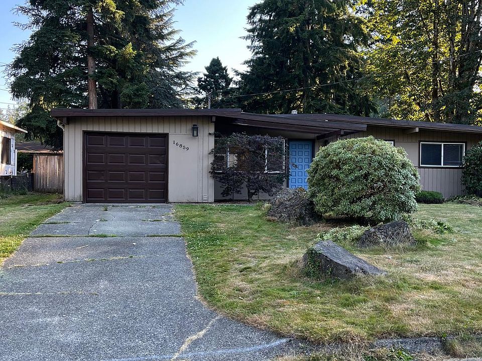 1st image of 16859 NE 14th Pl