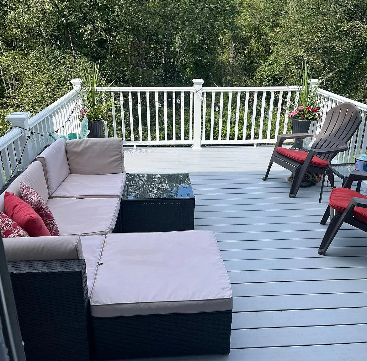 3 bed, 2.5 bath, 1524 sqft, $2,100 — Photo 2