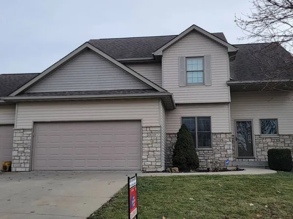 6821 Jane Austen Ct, Johnston, IA 50131