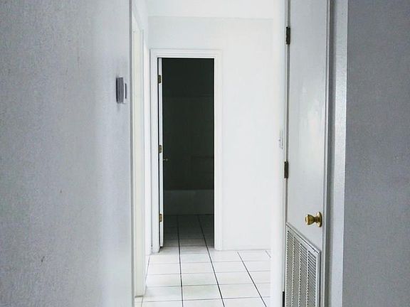 5th image of 15330 S Vista Del Sol Dr