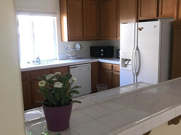 2nd image of 4249 Emerald Ave