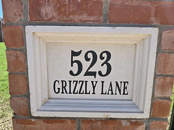 2nd image of 523 Grizzly Ln