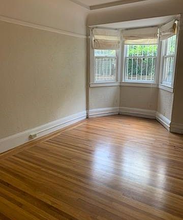 3rd image of 1499 Union St