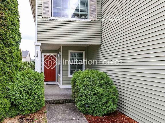 2nd image of 9445 Country Hollow Dr E