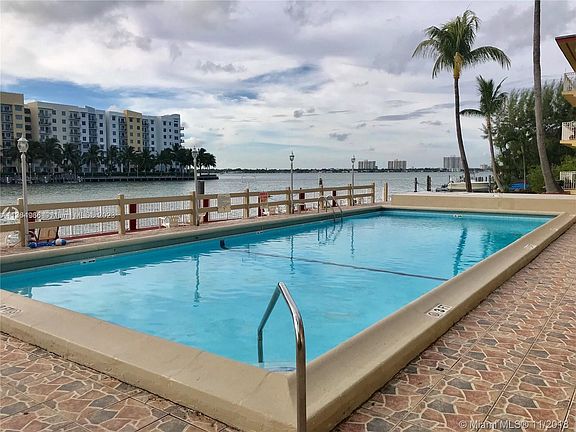 4th image of 7946 East Dr APT 303
