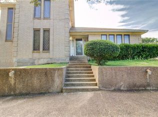 3000 Wooded Acres Dr, Waco, TX 76710