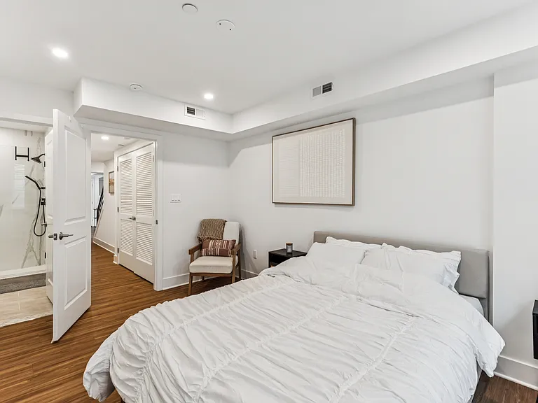 1846 Vineyard St #1 — Photo 24