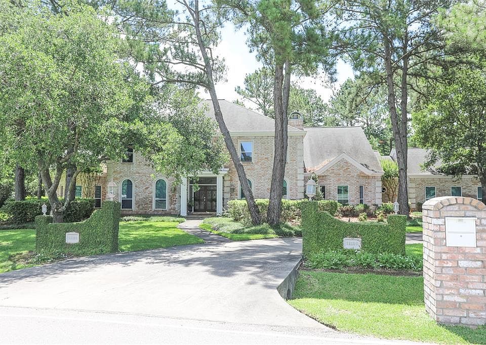 1st image of 22120 Holly Creek Trl