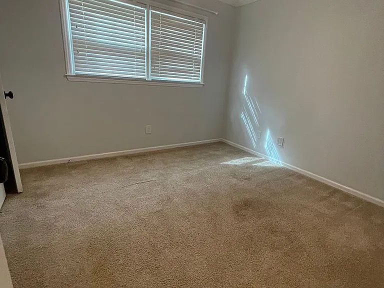 5309 Tower Rd — Photo 20