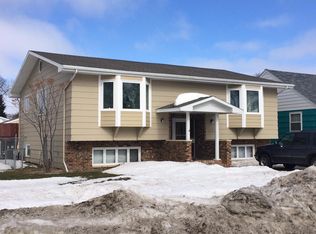 1920 7th Ave N, Grand Forks, ND 58203