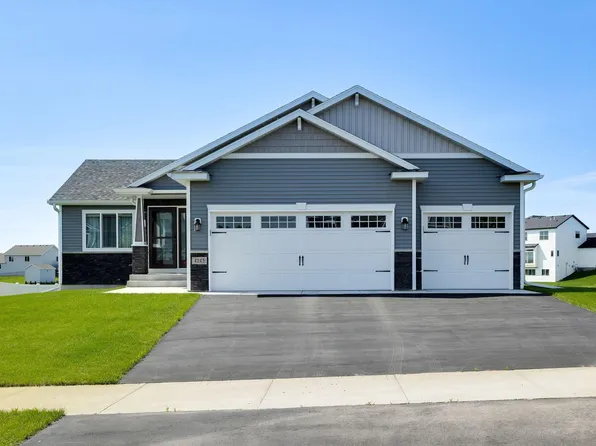 4145 Eaton Cir NE, Monticello, MN 55362