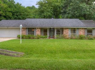 343 Maple Ln, Conroe, TX 77304