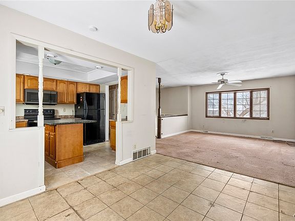 4th image of 6788 S James St