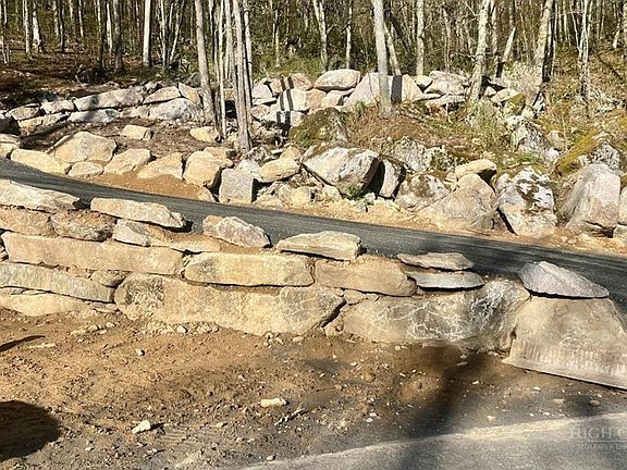 4th image of G56 Sky Camp Road