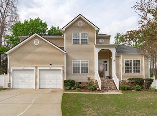 1008 Double Spring Ct, Apex, NC 27502