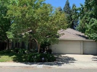 8165 N Yorktown Dr, Fresno, CA