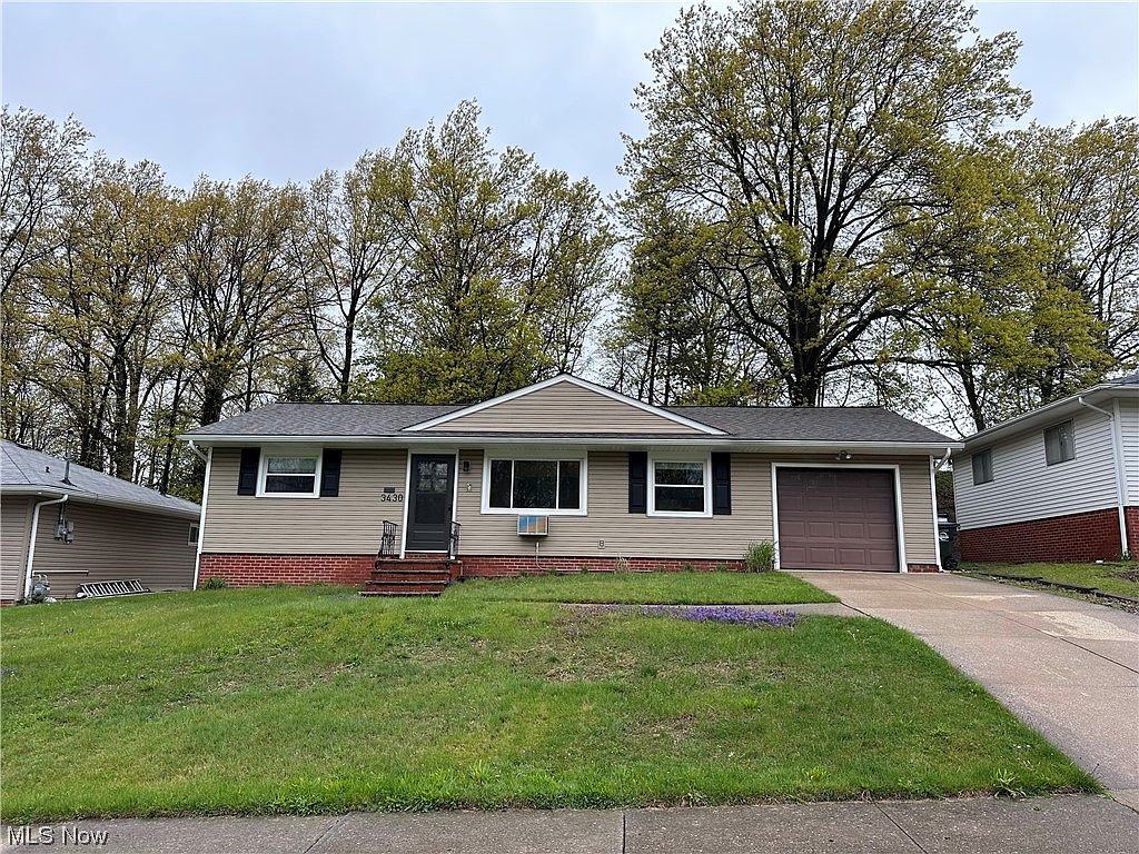 3430 Winthrop Dr, Parma, OH 44134 | Zillow