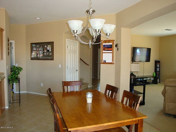 3rd image of 985 E Ashburn Mountain Dr