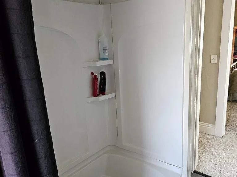 336 Taylor Ave — Photo 2