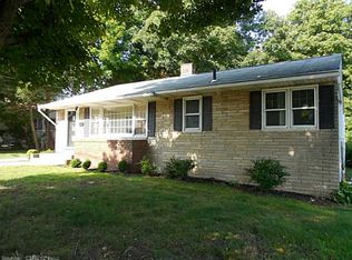 43 Pineridge Rd, Waterbury, CT 06706