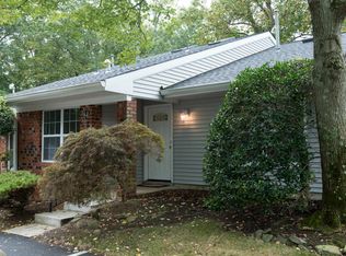 84 Privet Pl, Red Bank, NJ 07701