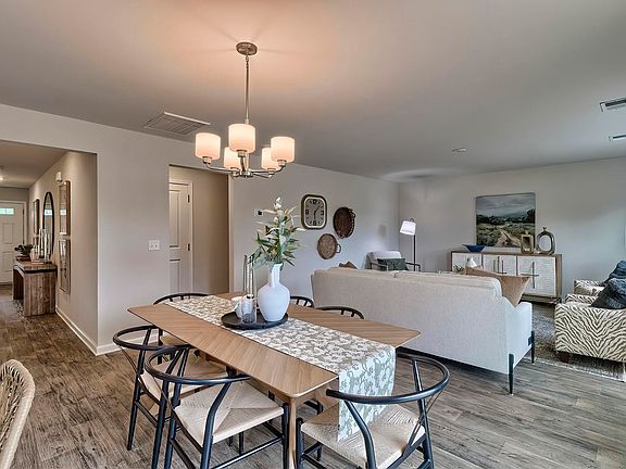 5th image of 2310 Damascus Way